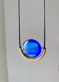 Sautoir lune bleu cobalt par lalouve