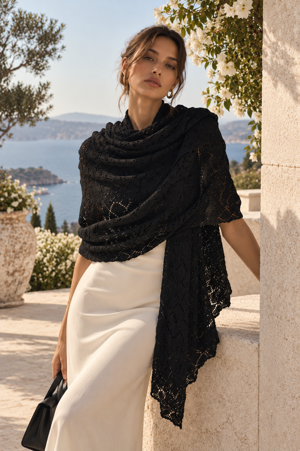 Syracus scarf by Anne de Shalla