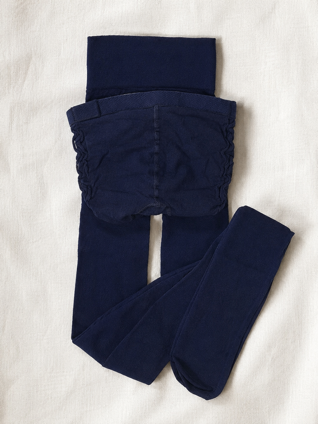 Bas-culotte Vintage French Lace Navy par Burlington Cameo