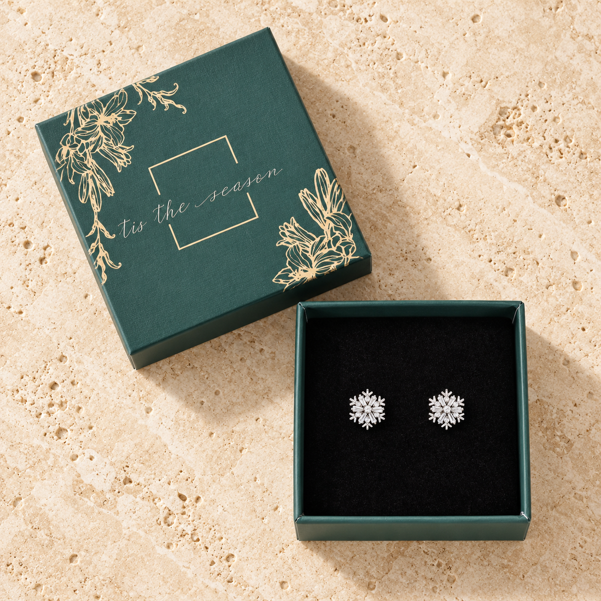 Sparkling Snowflake Stud Earrings Gift Box