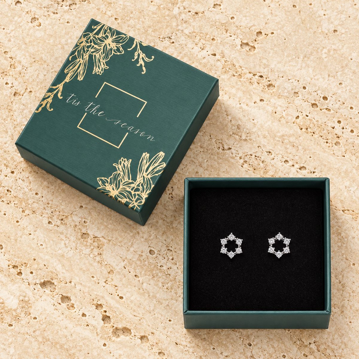 Wreath Stud Earrings Gift Box