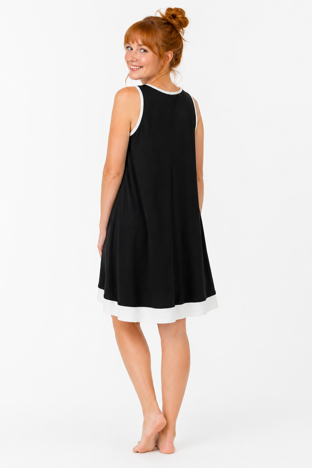 Robe Stella Noire par Michael Tyler