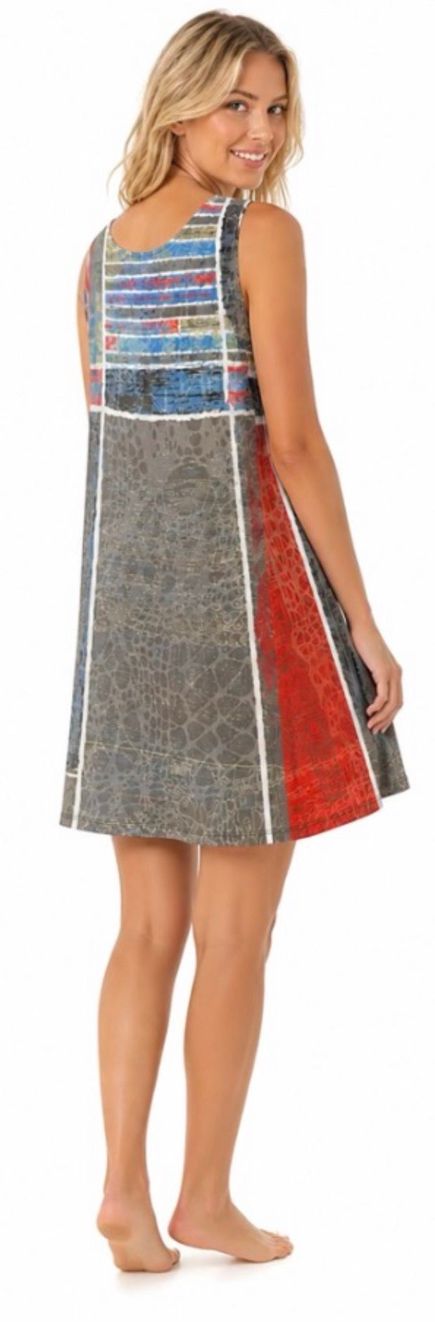 Robe réversible par Volt Design