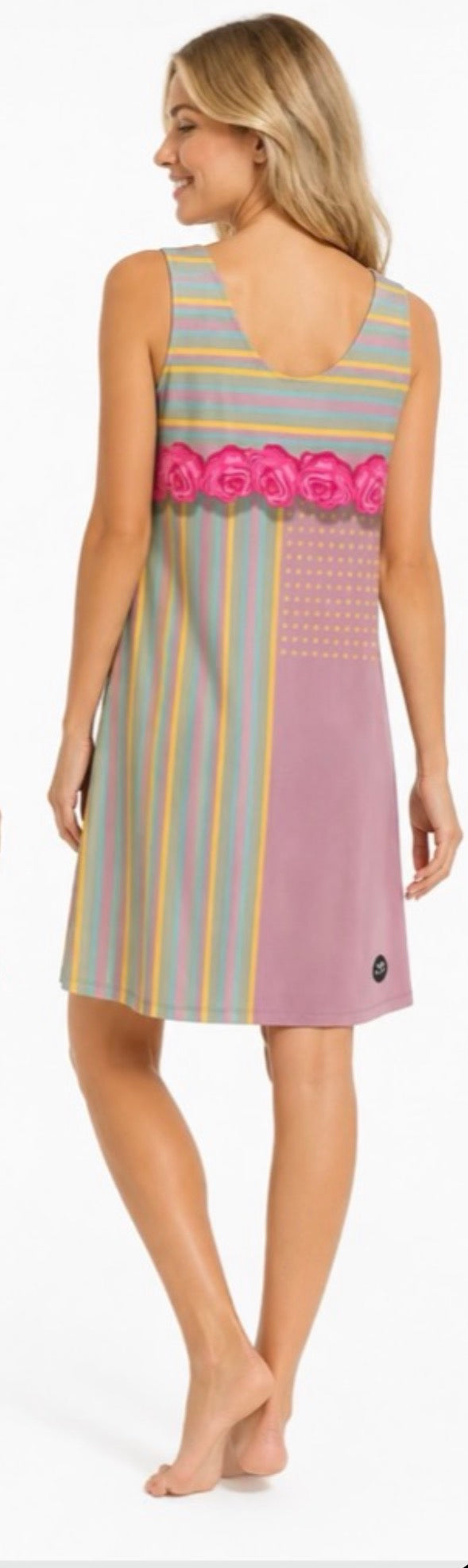 Robe réversible par Volt Design