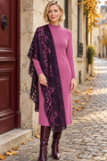 Syracus scarf by Anne de Shalla
