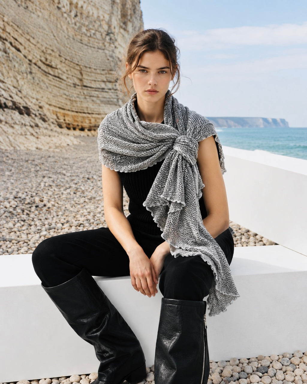 Syracus scarf by Anne de Shalla