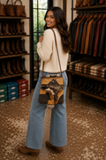 Sac Petit complètement cuir par Luc Desrosiers