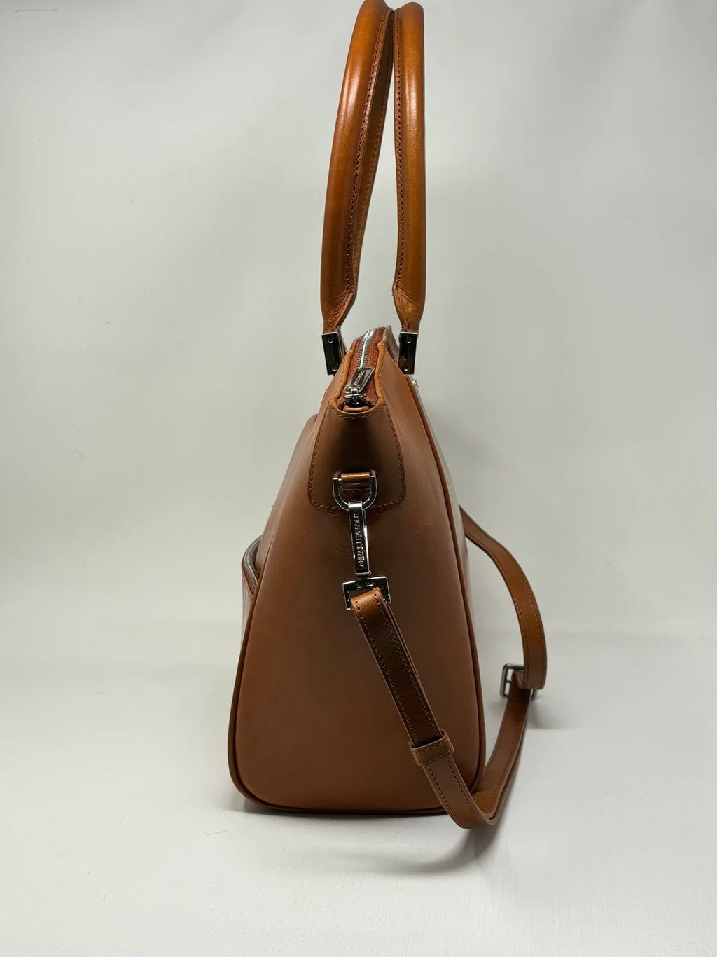 Sac à main en Cuir véritable, MONA par Annick-Levesque