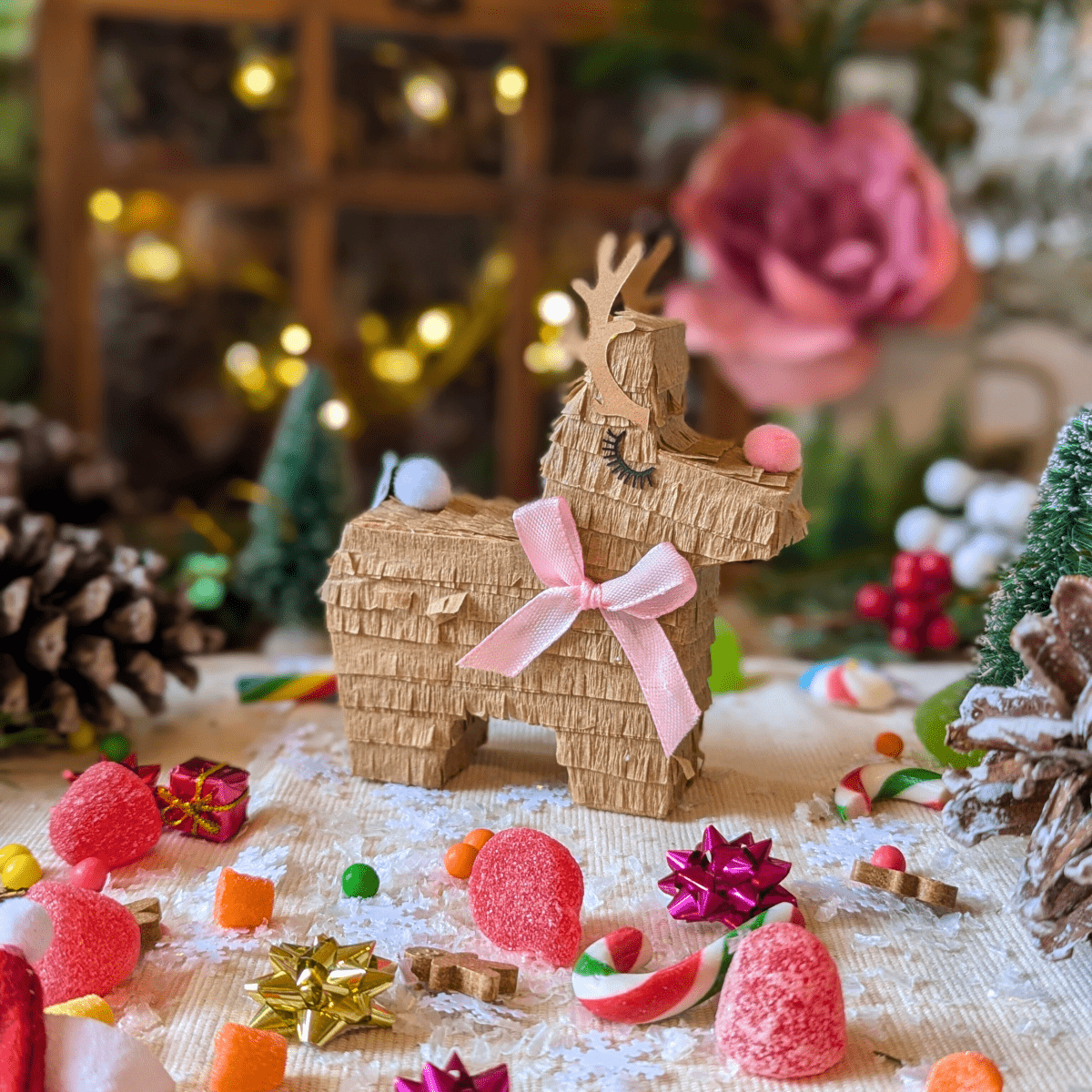 Boîtes à friandises mini piñata renne - Lot de 3 par Lula Flora - La Braderie de Mode Québécoise en Ligne