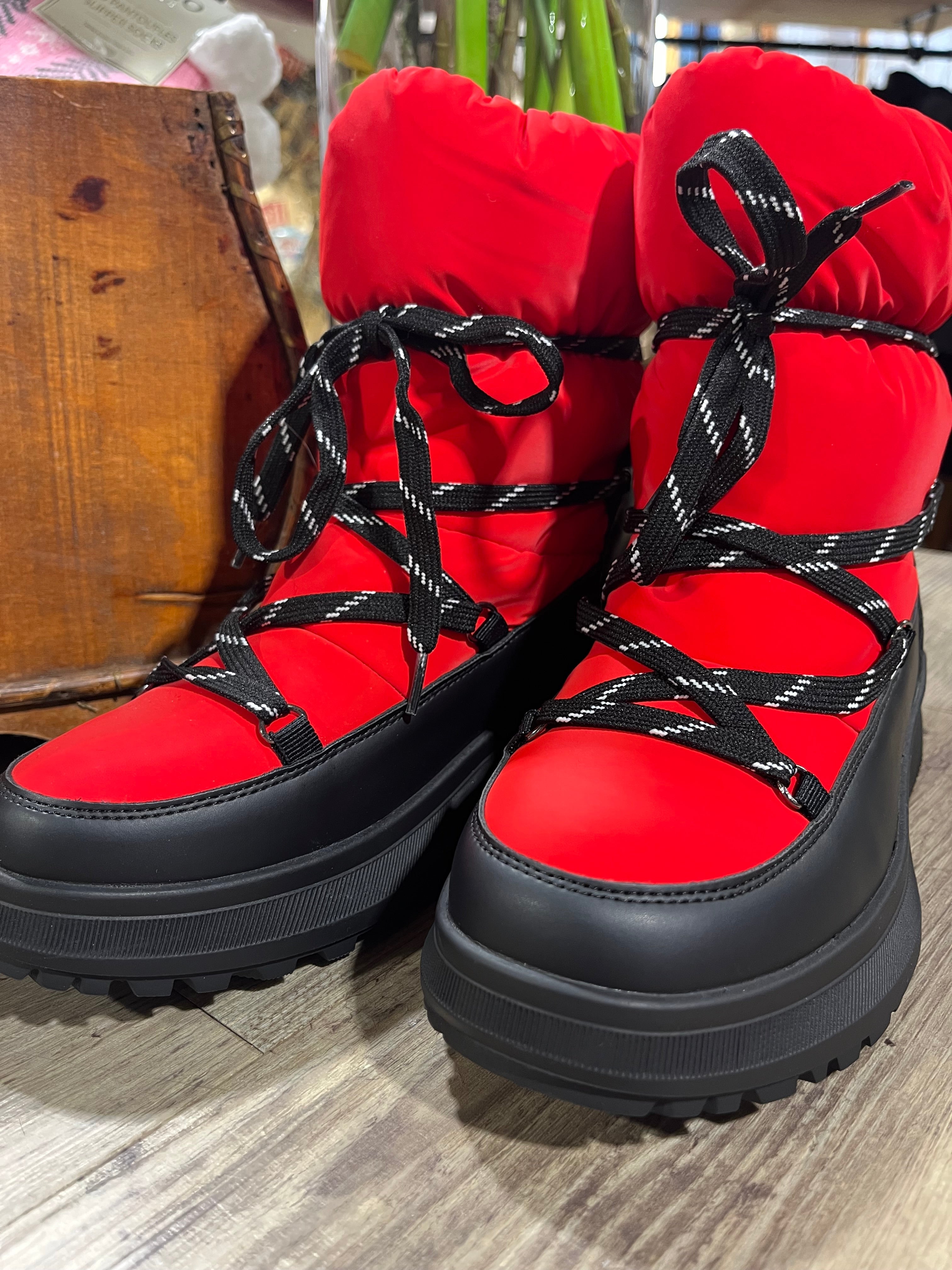 Bottes d'hiver pour femmes - Sportszone - La Braderie de Mode Québécoise en Ligne