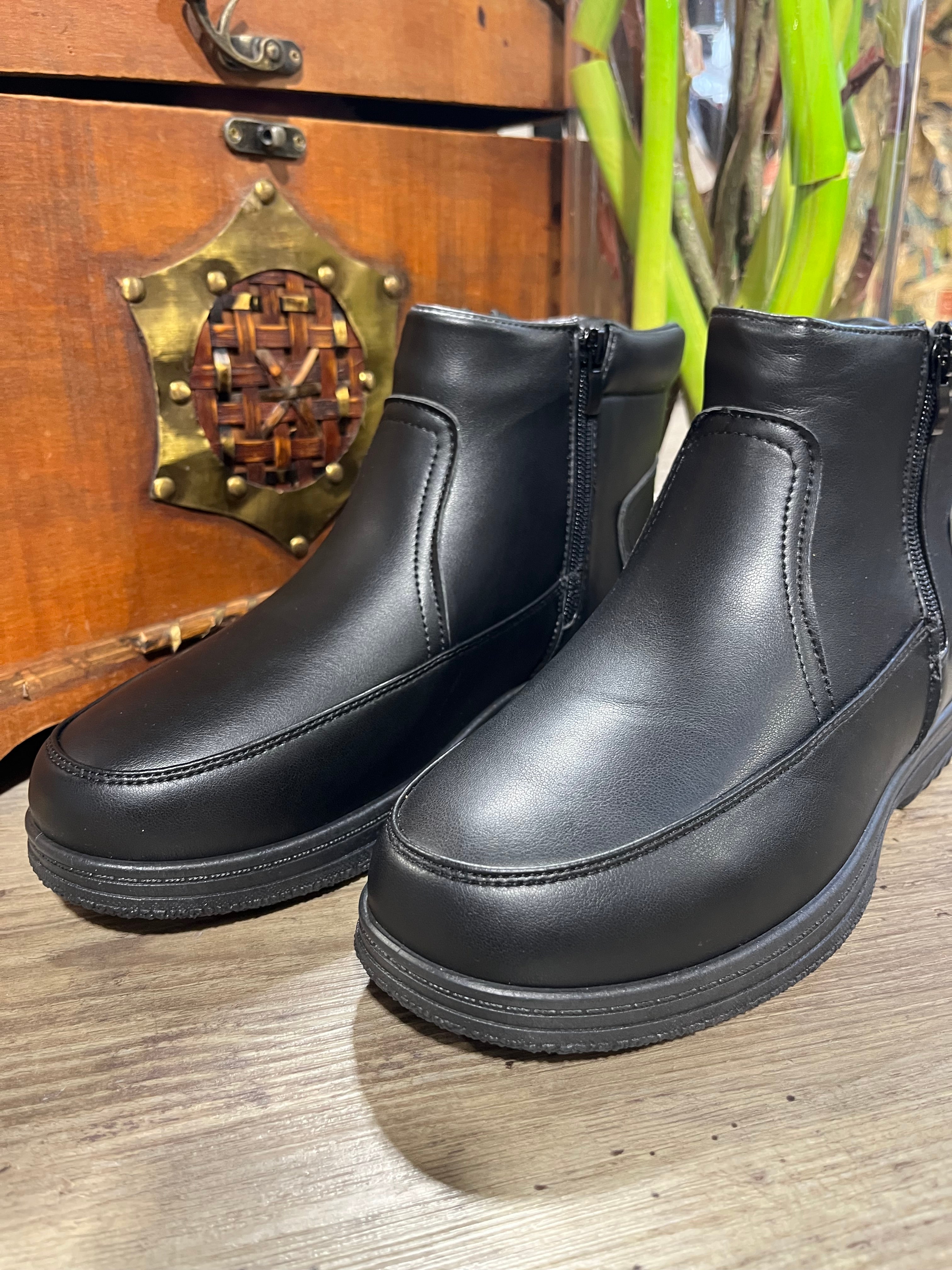 Bottes d'hiver pour hommes - Sportszone - La Braderie de Mode Québécoise en Ligne