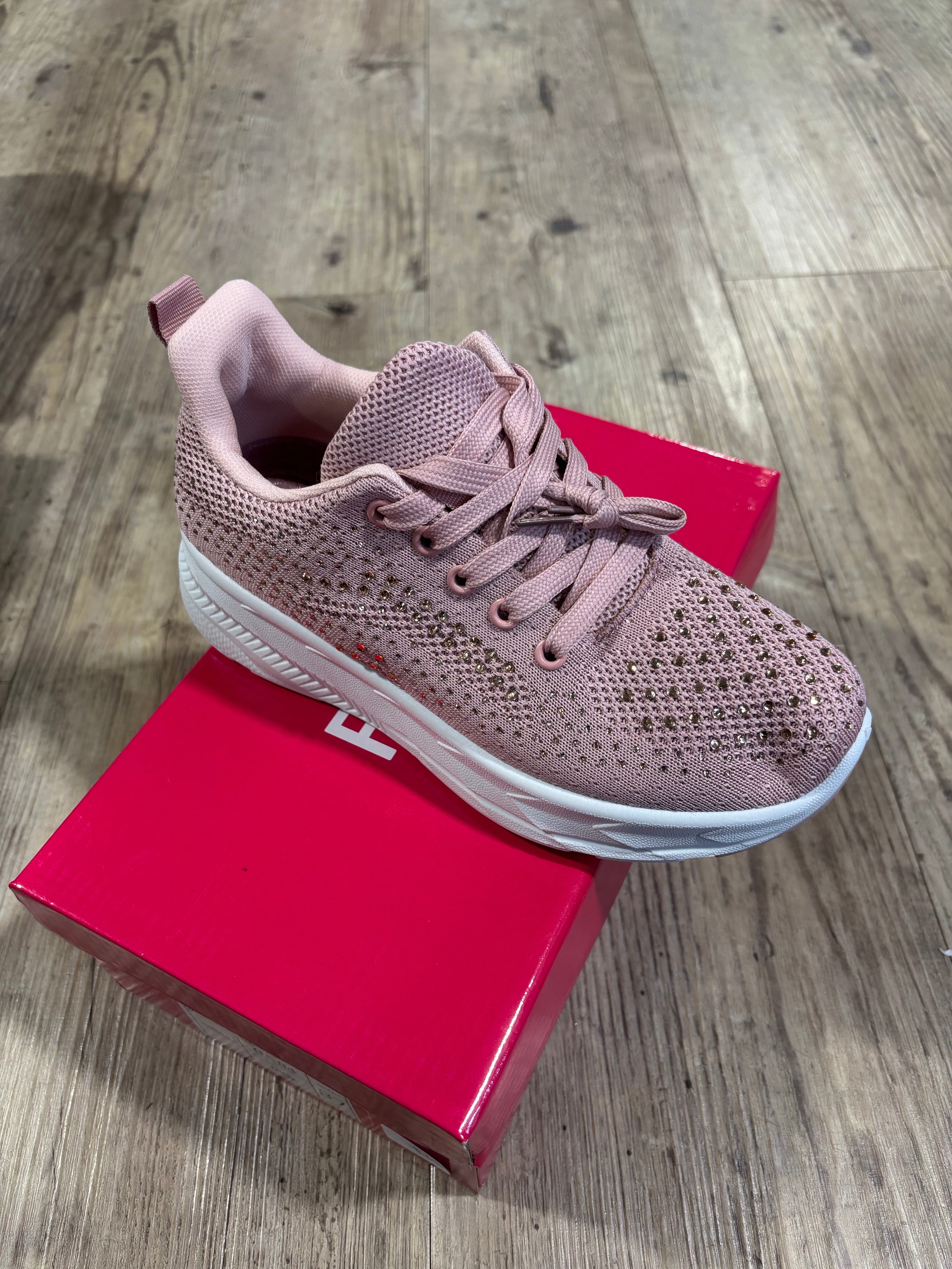Chaussure pour femmes - Sportszone - La Braderie de Mode Québécoise en Ligne