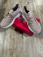 Chaussure pour femmes - Sportszone - La Braderie de Mode Québécoise en Ligne