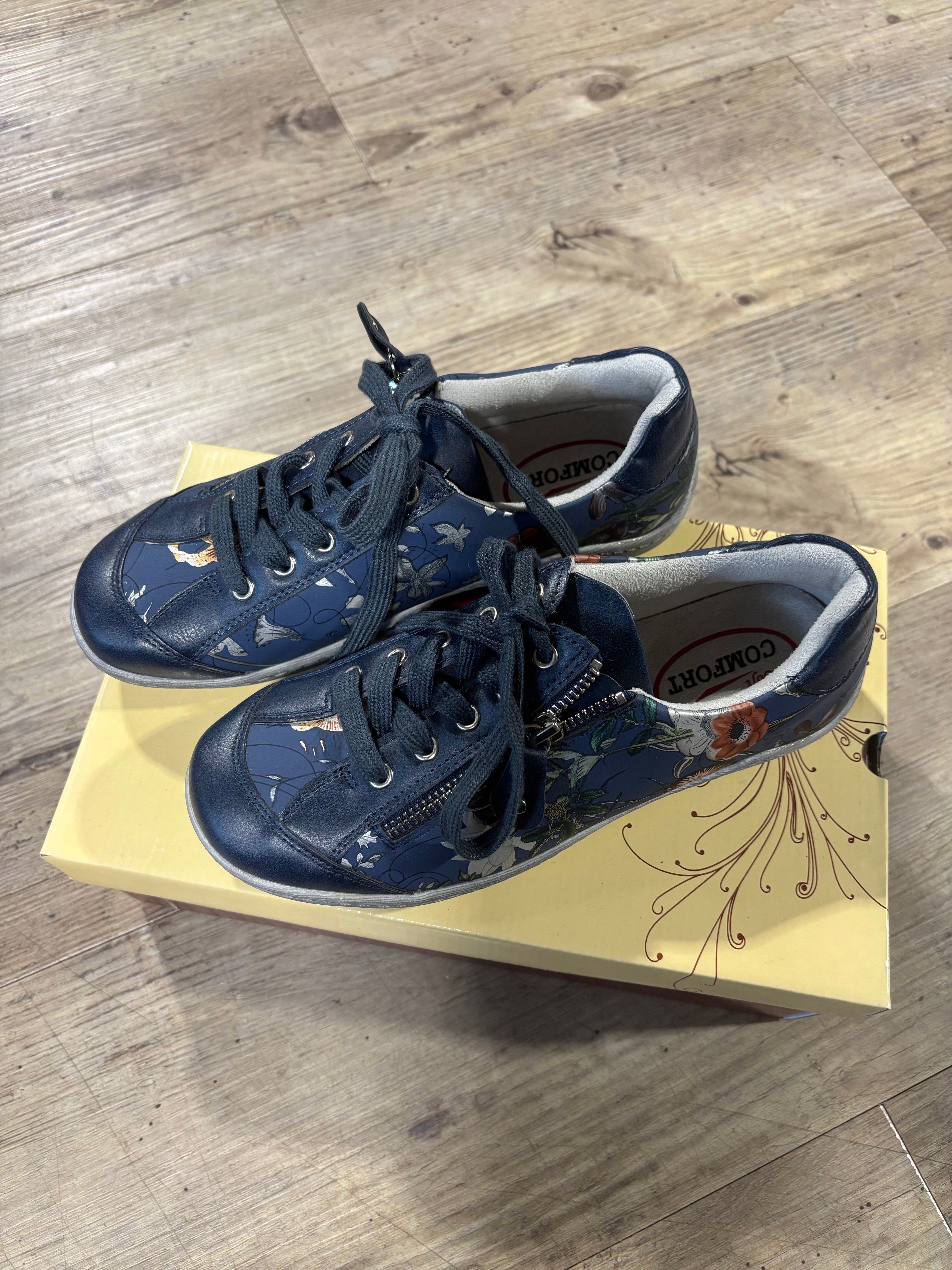 Chaussure pour femmes - Sportszone - La Braderie de Mode Québécoise en Ligne