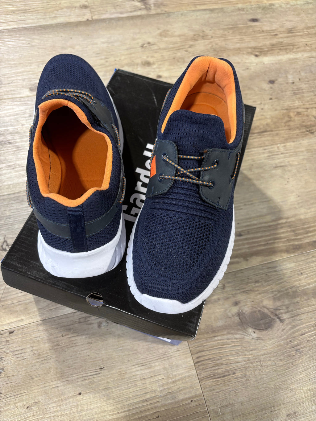 Chaussure pour hommes - Sportszone - La Braderie de Mode Québécoise en Ligne