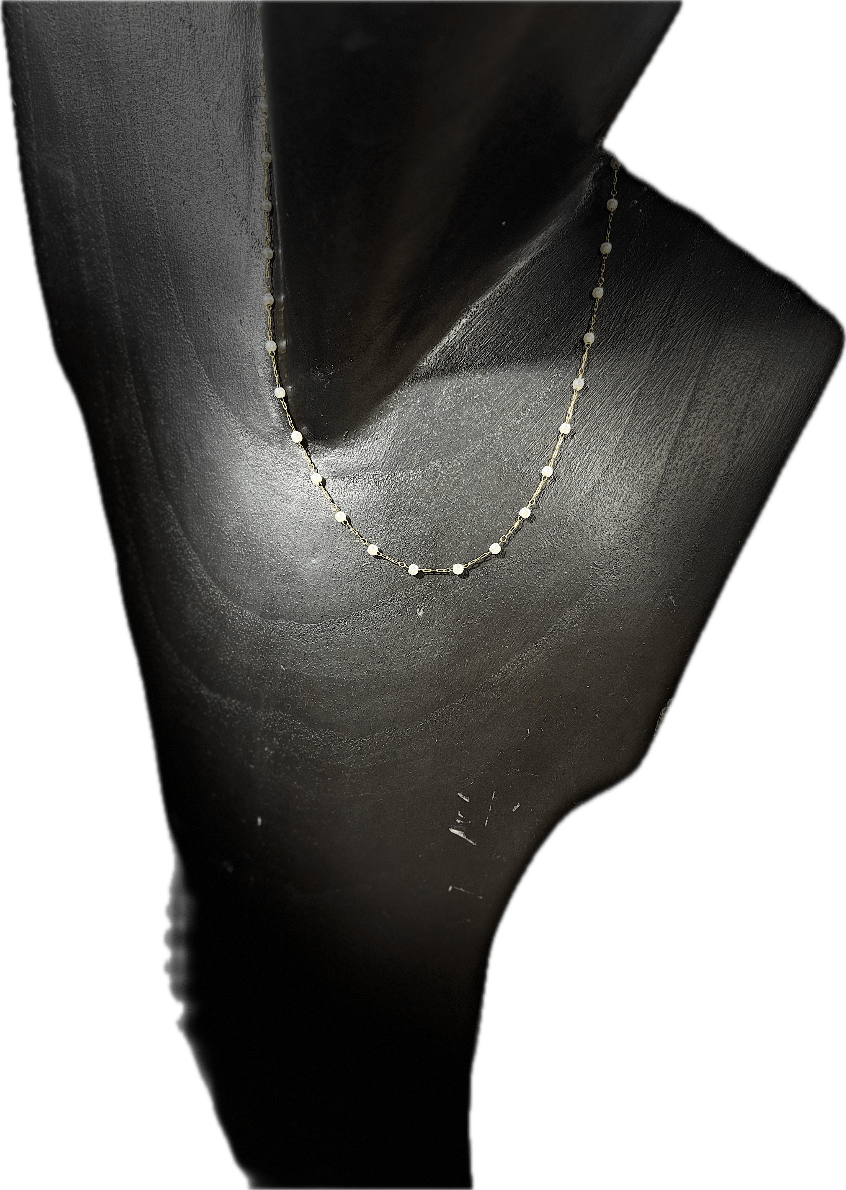 Collier par Drasseli Collection - La Braderie de Mode Québécoise en Ligne