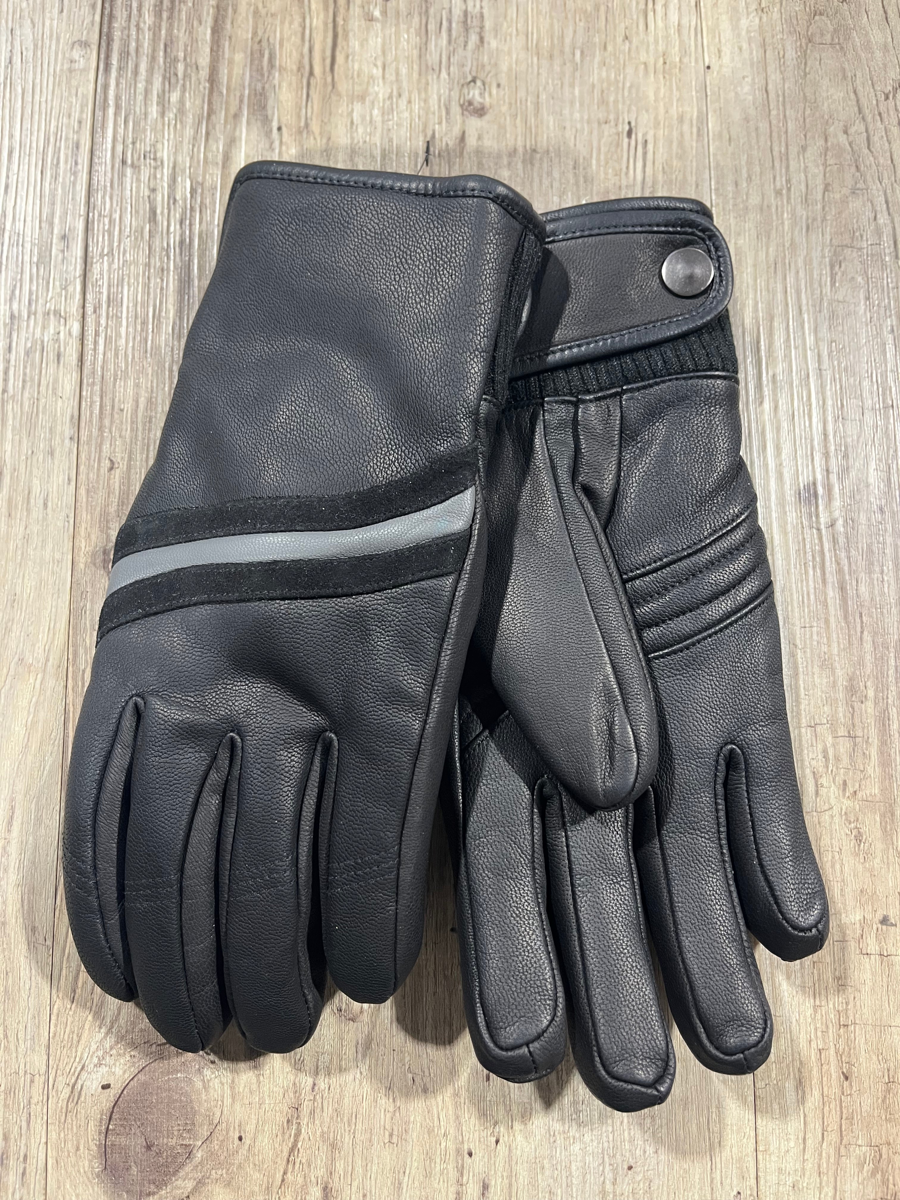 Gants en Cuir - Femmes - La Braderie de Mode Québécoise en Ligne
