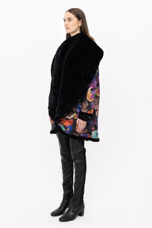 Manteau LUNA par Nadya Toto - La Braderie de Mode Québécoise en Ligne