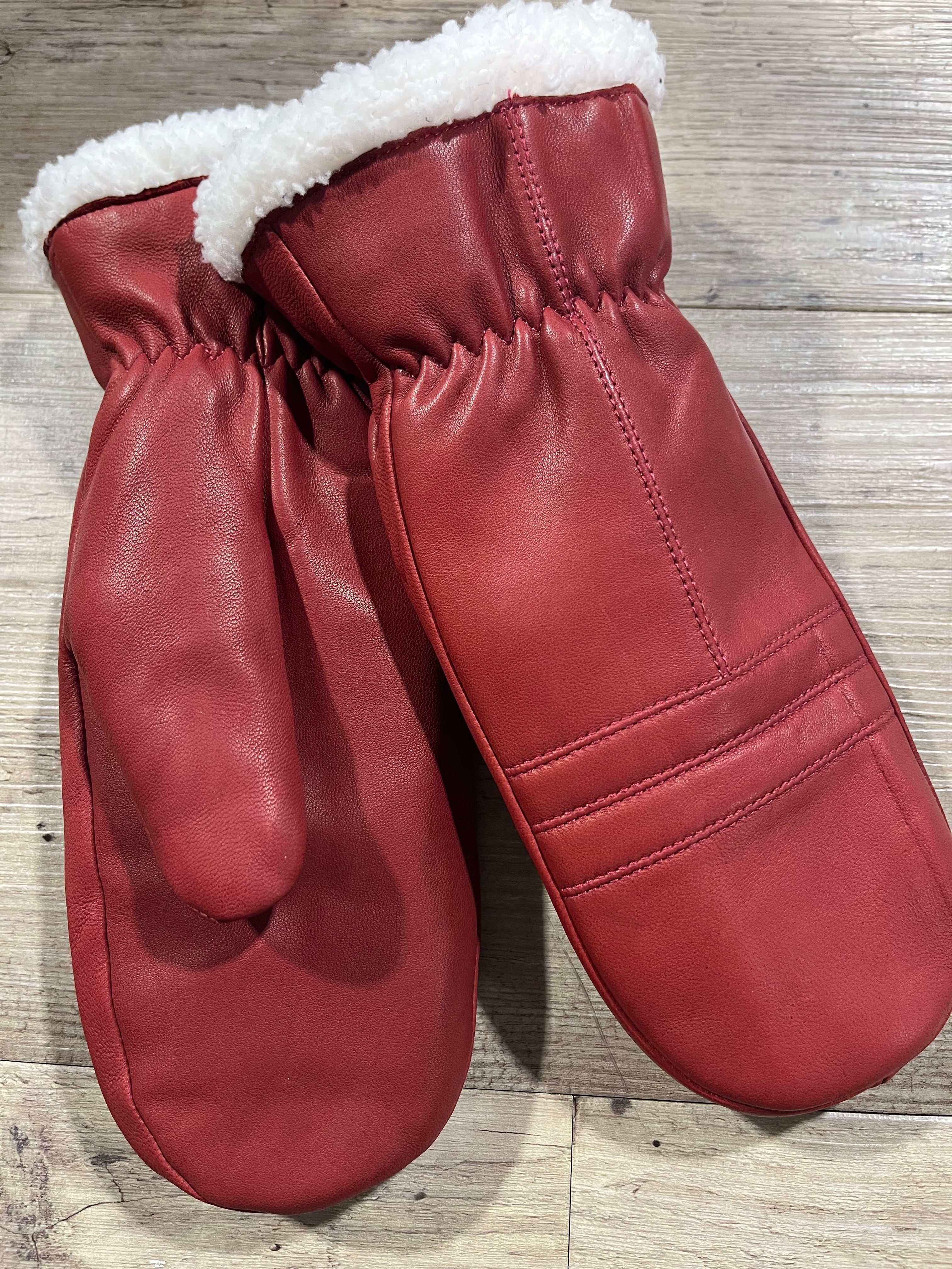 Mitaines en Cuir - Femmes - La Braderie de Mode Québécoise en Ligne
