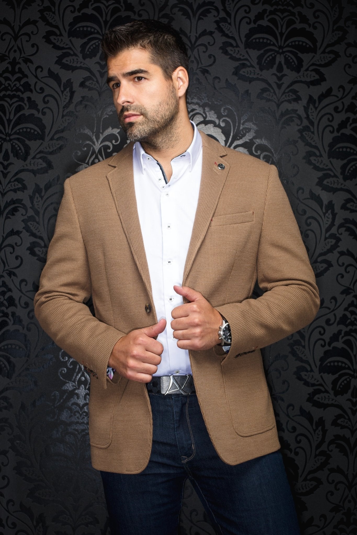 Veston | CENTURY, Tobacco