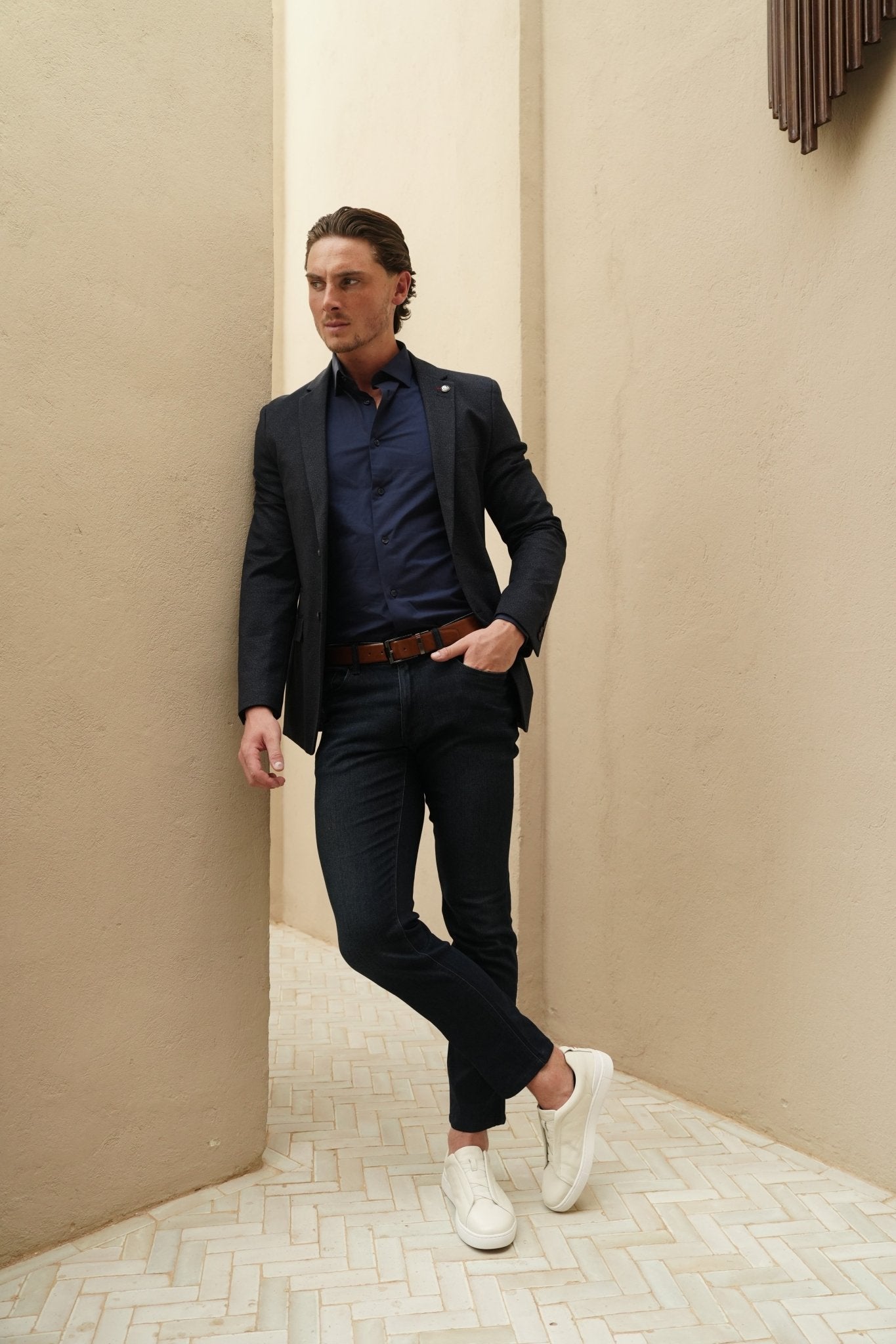 VESTON | STILLER, Black