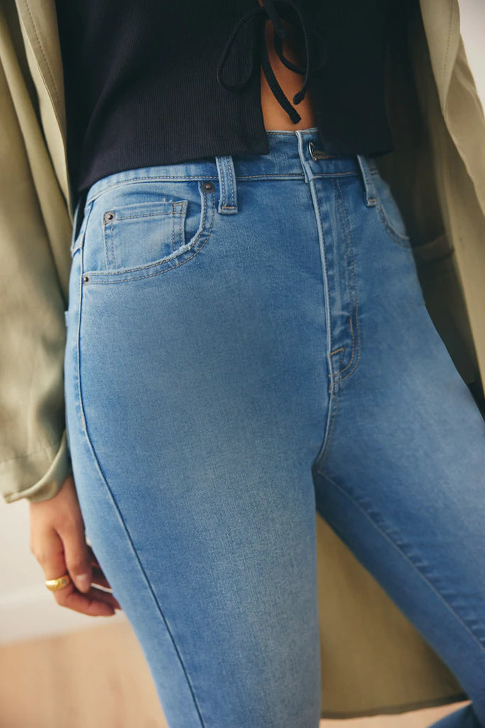 JEANS EMILY COUPE AJUSTEE / MELINA - Yoga Jeans