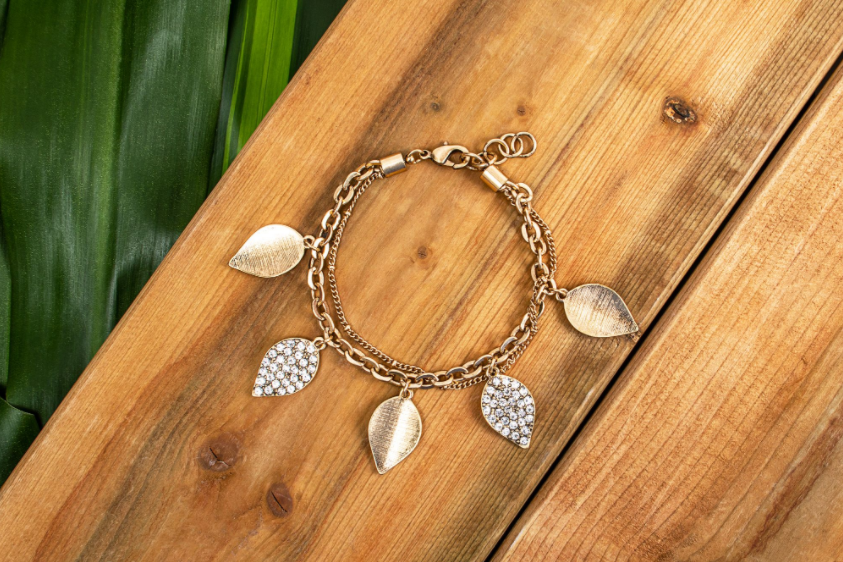 Vintage leaf bracelet - Don't Ask