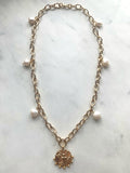 GRAND PEARL COLLIER par TERRA MODA DESIGNS