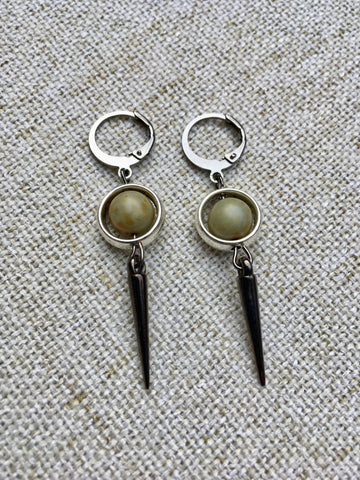 Boucles d'oreilles Ouas sauge par lalouve