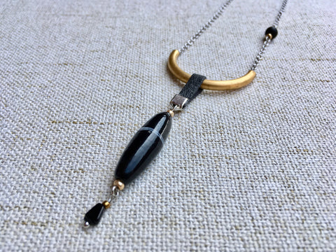 Collier Cleopatre noir par lalouve