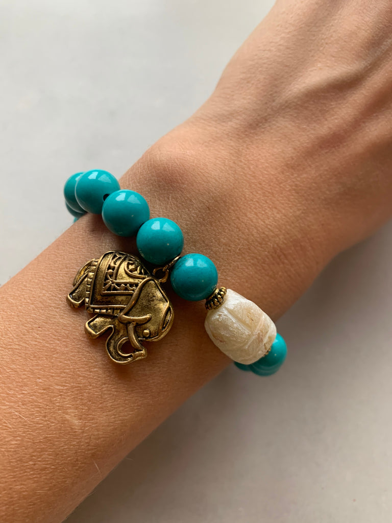 TURQUOISE BRACELET par TERRA MODA DESIGNS