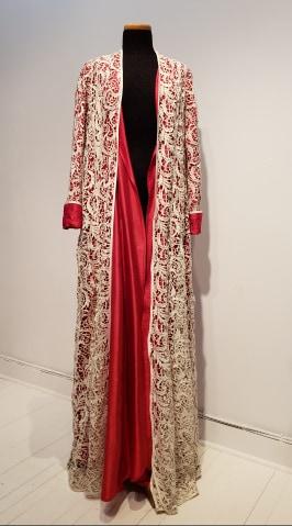 caftan kimono robe dentelle ivoire - ENVERS par Yves Jean Lacasse