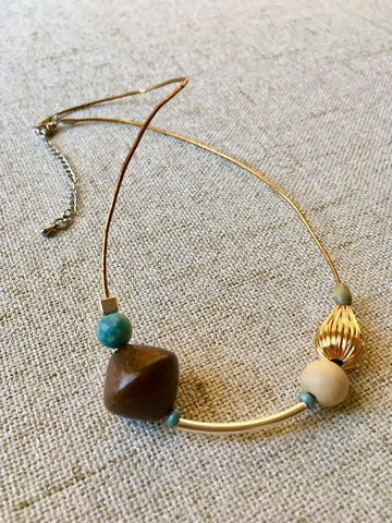 Collier l'asymÃ©trique par lalouve