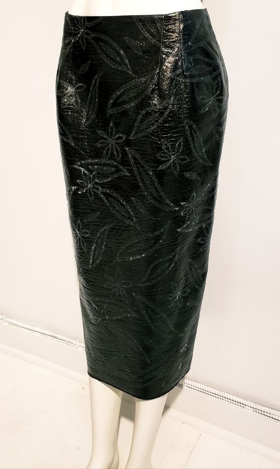 jupe crayon faux cuir noir  - ENVERS par Yves Jean Lacasse