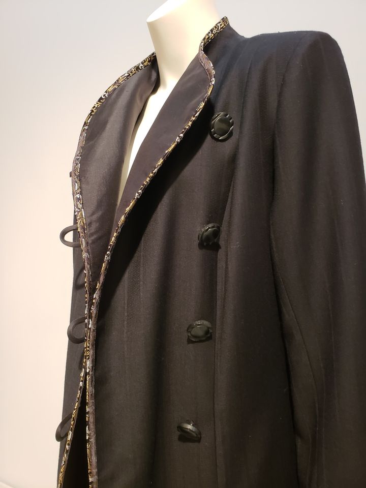 manteau 100% laine noire biais soie  - ENVERS par Yves Jean Lacasse