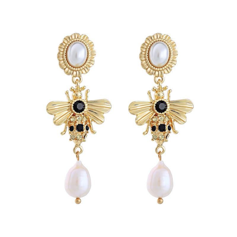 Vintage pearl and bee statement earrings - Don