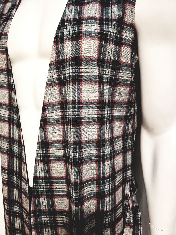 peignoir tartan vert et rouge  - ENVERS par Yves Jean Lacasse